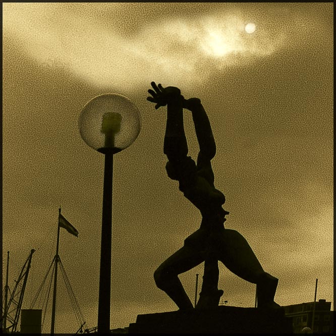 Zadkine - The destroyed city